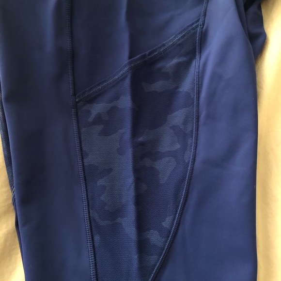 NWT lululemon Fast and Frees size 6 - Picture 4 of 5